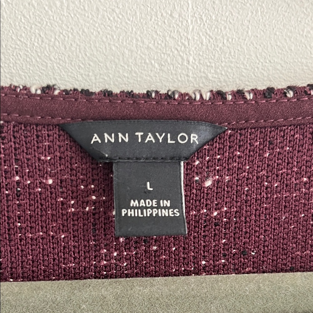 Ann Taylor Burgundy Knit Top Size Large - Picture 2 of 6